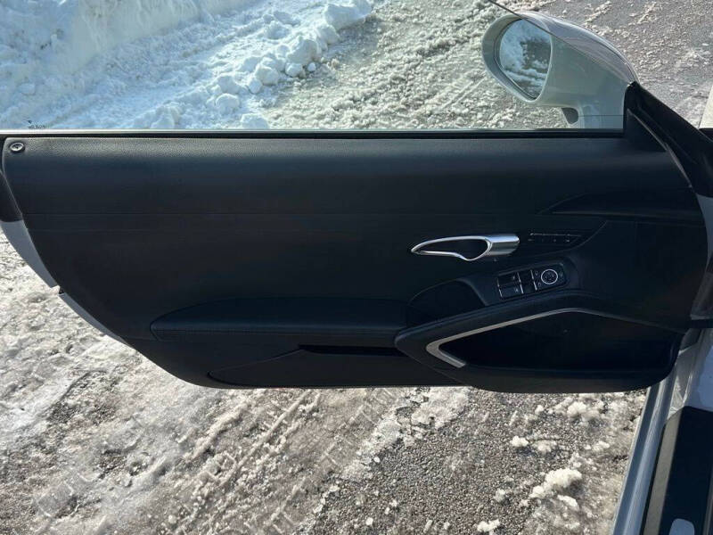 2018 Porsche 911 Carrera