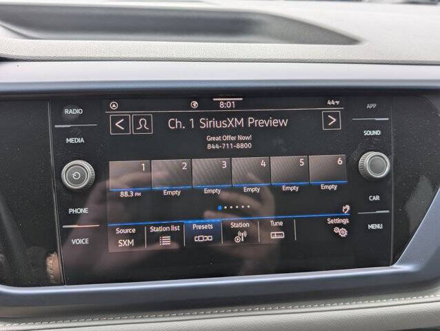 2024 Volkswagen Taos SE