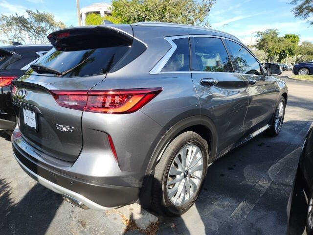 2025 Infiniti QX50 Luxe