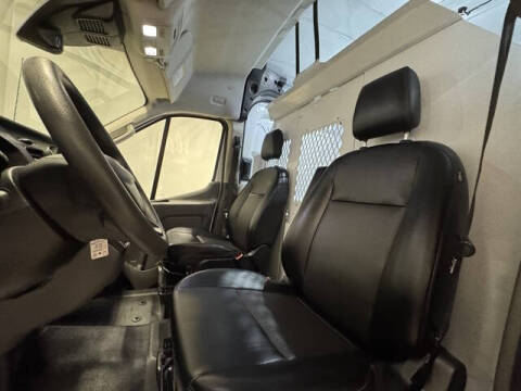2022 Ford Transit