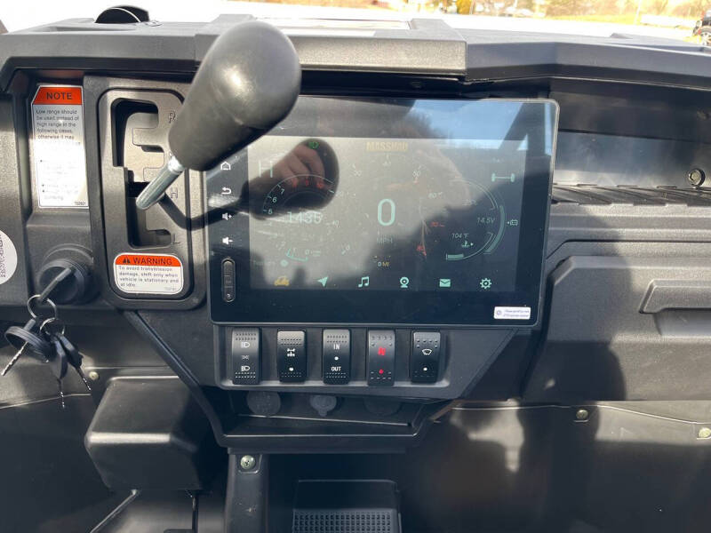 2025 Massimo T-BOSS 560L