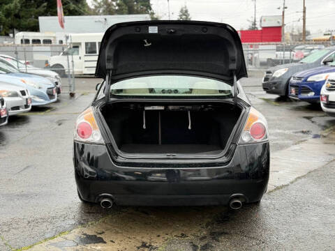 2012 Nissan Altima 3.5 SR