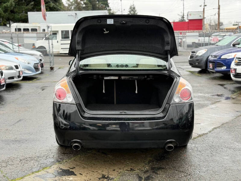 2012 Nissan Altima 3.5 SR