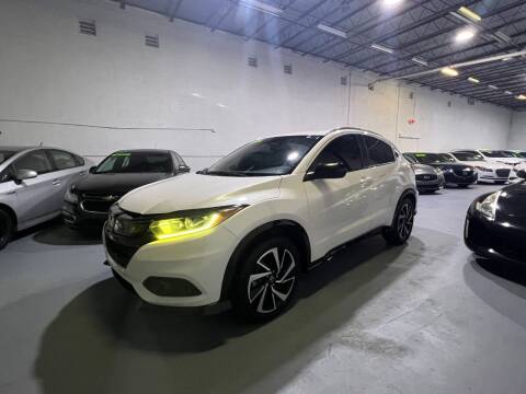 2020 Honda HR-V for sale at Lamberti Auto Collection in Plantation FL