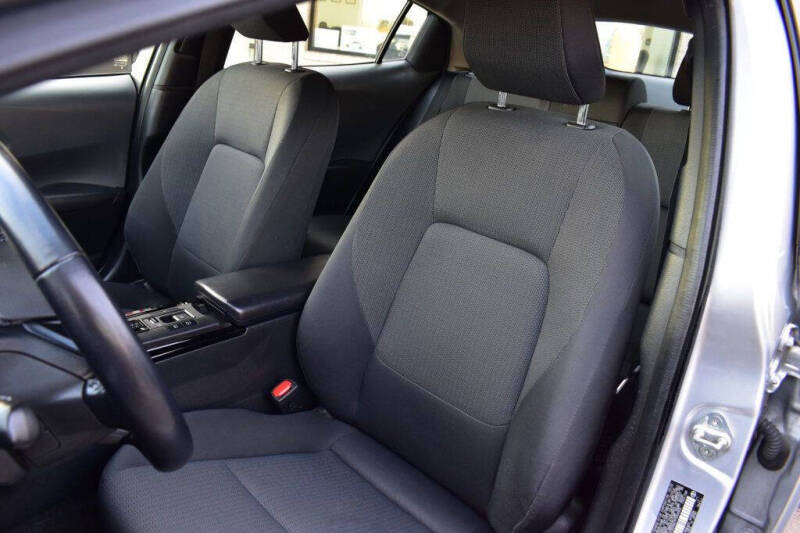 2023 Toyota Prius LE