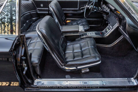 1966 Ford Thunderbird