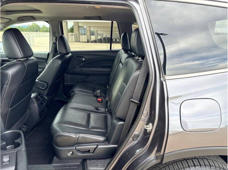 2017 Honda Pilot EX-L w/Honda Sensing