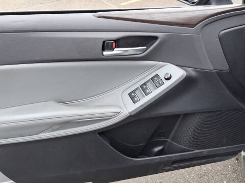 2021 Toyota Avalon XLE