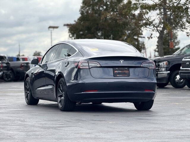 2019 Tesla Model 3 Standard Range Plus