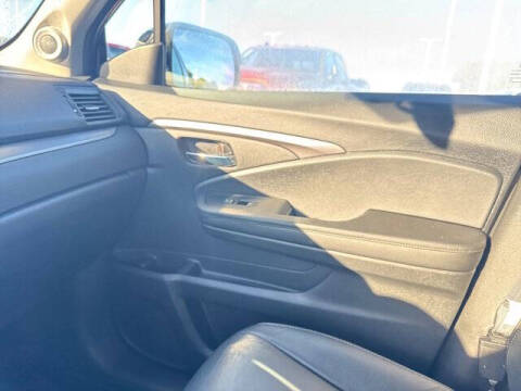 2022 Honda Pilot Black Edition