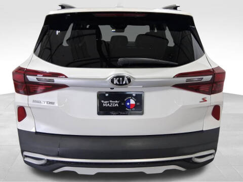 2021 Kia Seltos S