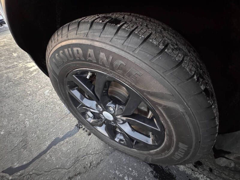 2020 Land Rover Discovery SE