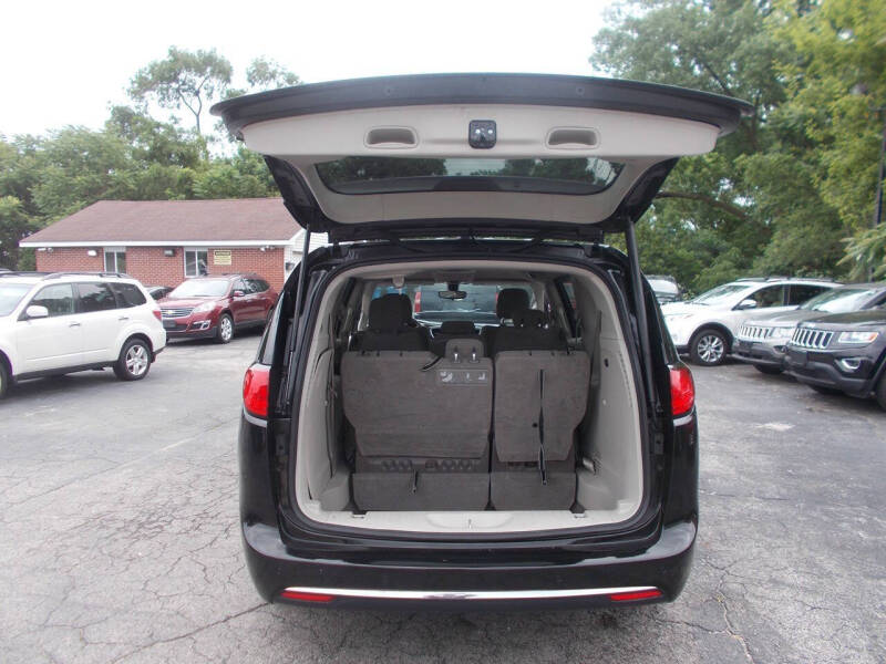 2018 Chrysler Pacifica Touring Plus