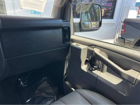 2018 Chevrolet Express 2500