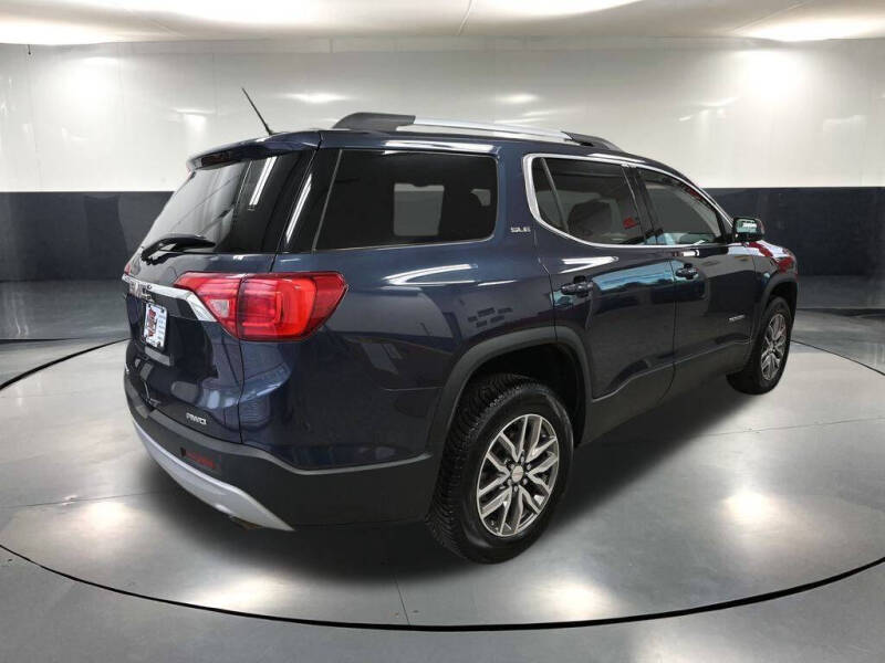 2019 GMC Acadia SLE-2