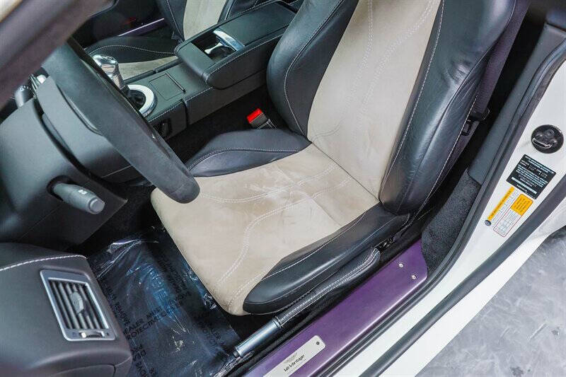 2011 Aston Martin V12 Vantage