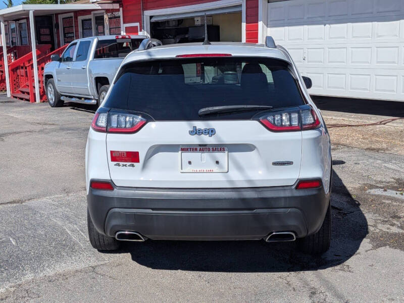 2019 Jeep Cherokee Latitude