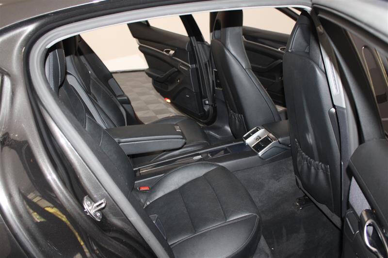 2014 Porsche Panamera