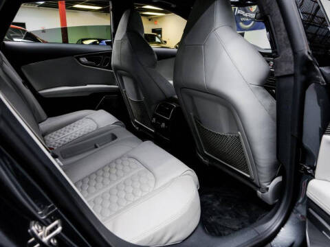 2014 Audi RS 7 4.0T quattro Prestige