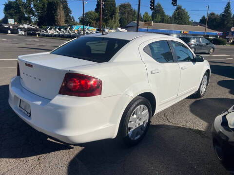 2012 Dodge Avenger SE