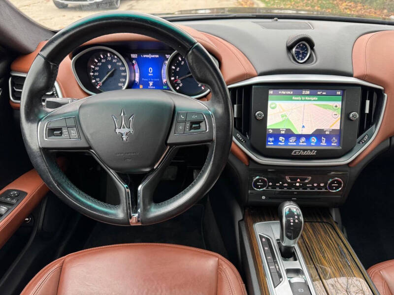 2015 Maserati Ghibli S photo 13