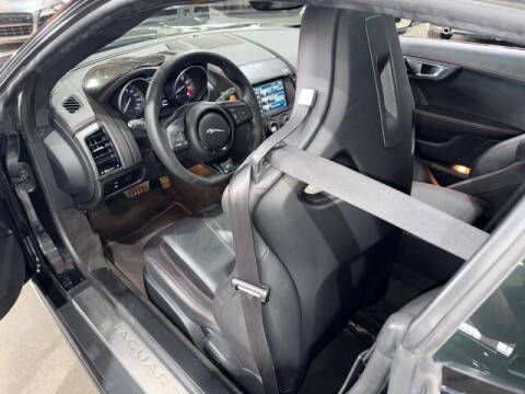 2015 Jaguar F-TYPE R