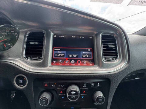 2014 Dodge Charger SXT