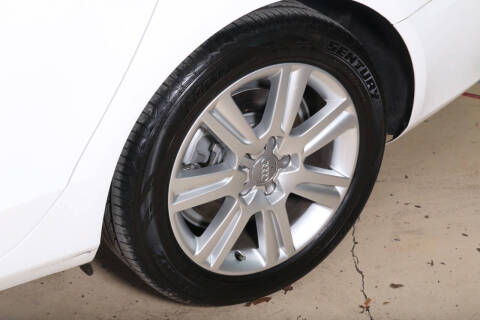 2011 Audi A4 2.0T quattro Avant Premium