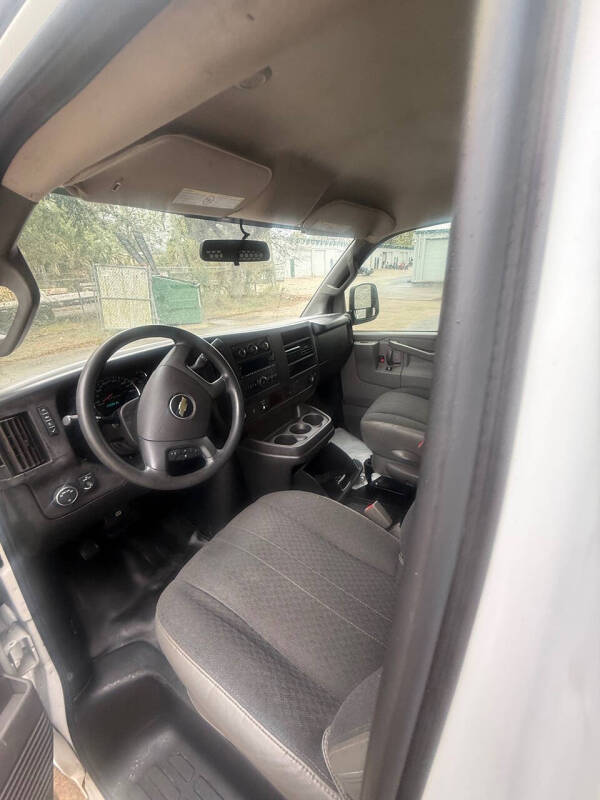 2019 Chevrolet Express 2500