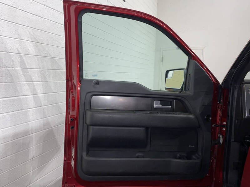 2014 Ford F-150 SVT Raptor