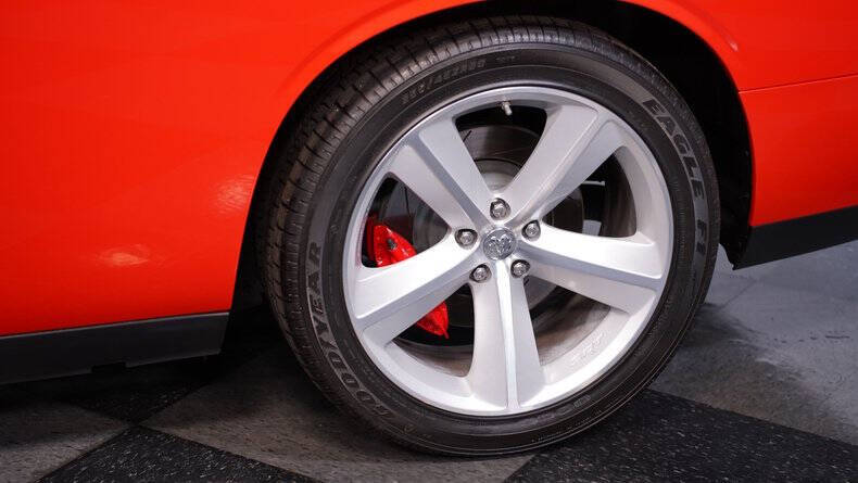 2008 Dodge Challenger SRT8