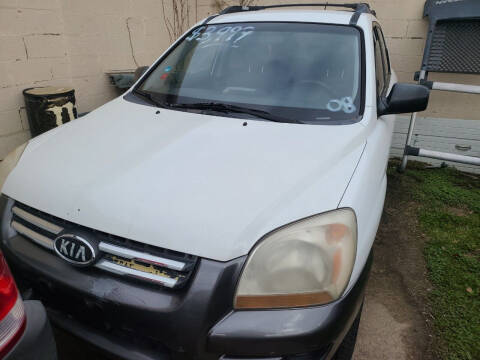 2008 Kia Sportage for sale at UGWONALI MOTORS in Dallas TX
