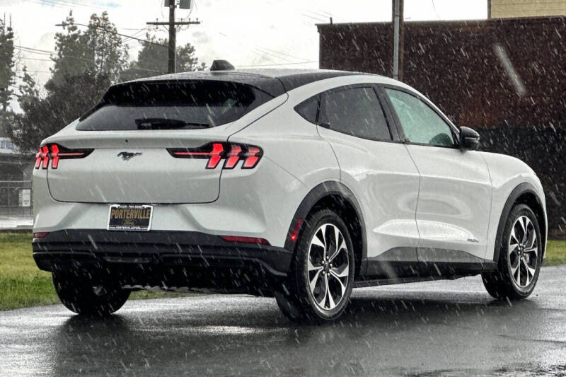 2026 Ford Mustang Mach-E Select
