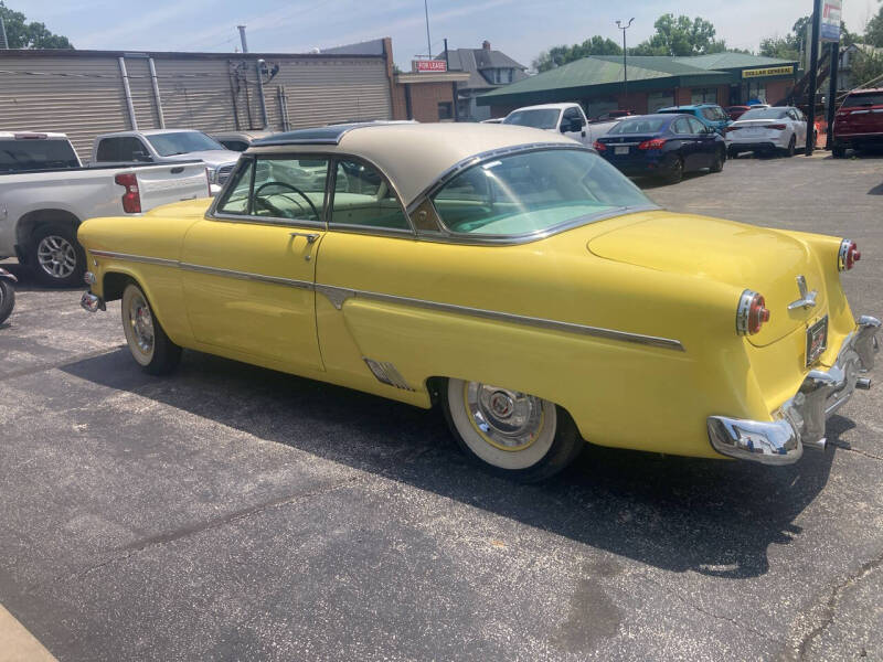 1954 Ford SKYLINER