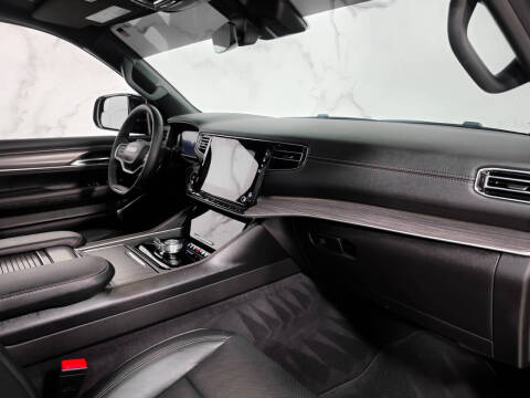 2023 Jeep Wagoneer Series II