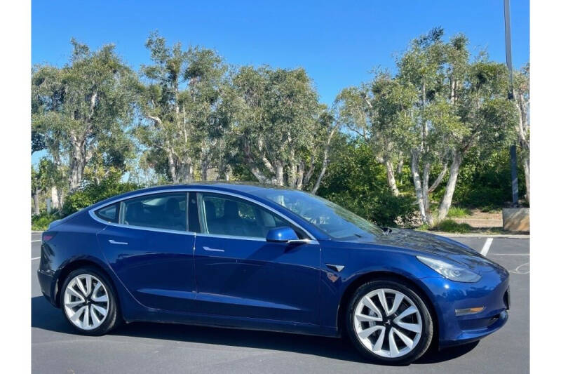 2018 Tesla Model 3 Mid Range