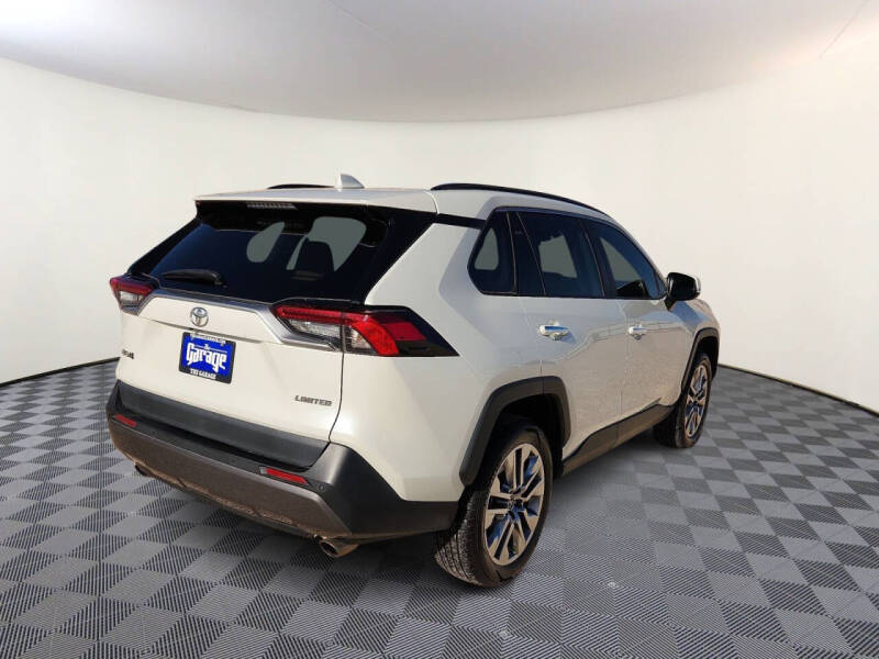 2019 Toyota RAV4 Limited