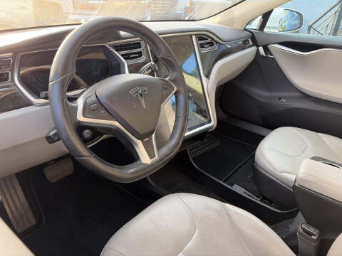 2012 Tesla Model S