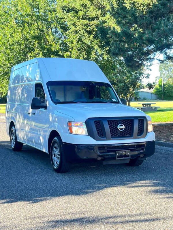 2012 Nissan NV