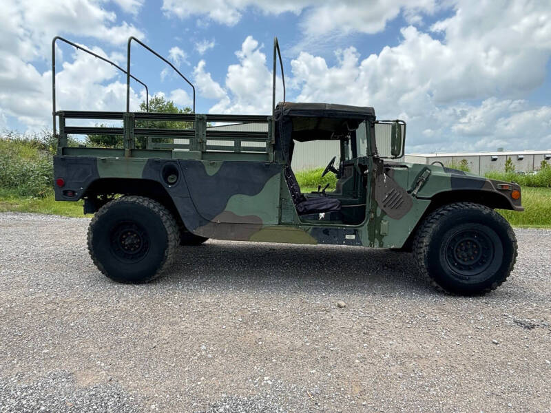 2001 AM General HMMWV