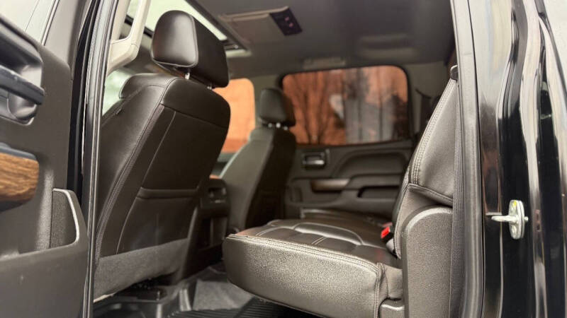 2019 GMC Sierra 3500HD Denali