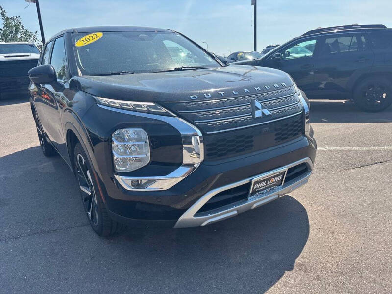 2022 Mitsubishi Outlander SE