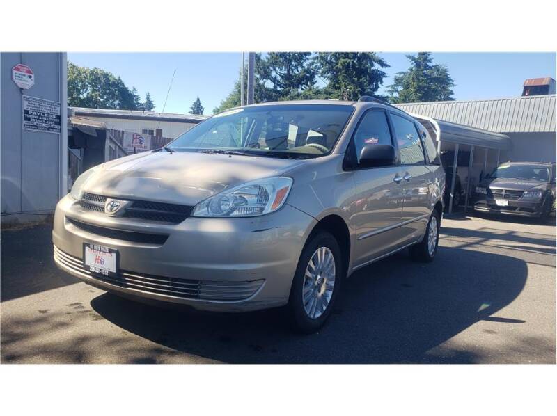2005 Toyota Sienna for sale at H5 AUTO SALES INC in Federal Way WA