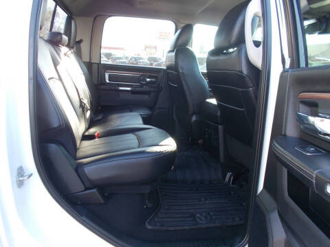 2017 RAM 1500 Laramie