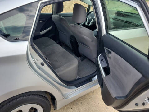 2013 Toyota Prius Two