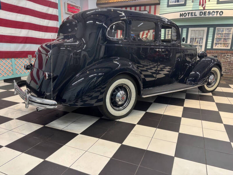 1936 Packard n/a