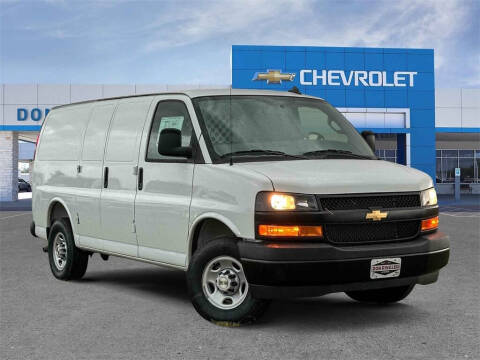 2025 Chevrolet Express 2500