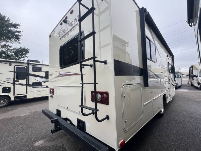 2015 Coachmen RV Freelander