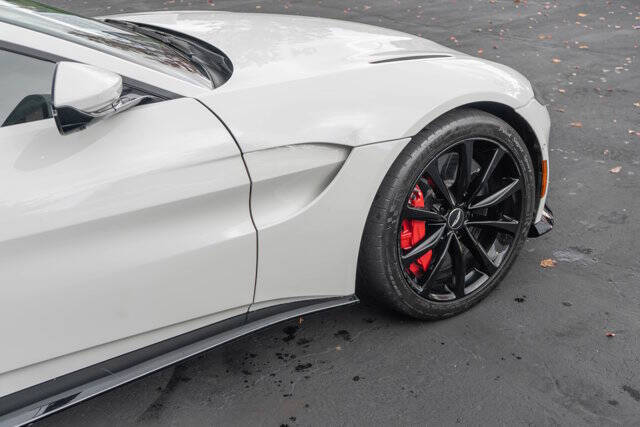 2020 Aston Martin Vantage