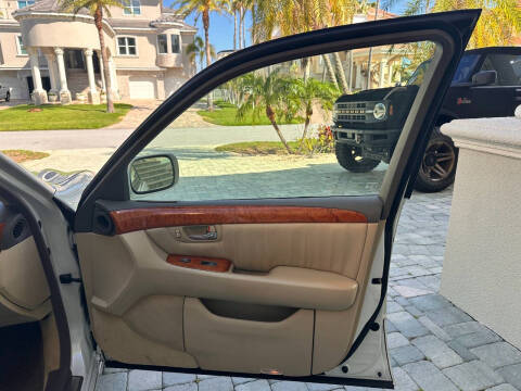 2004 Lexus LS 430